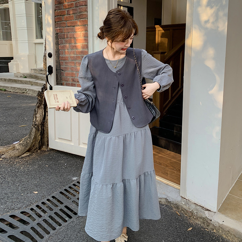 灰色轻熟风马甲连衣裙套装女2025年秋季新款法式高级感长裙两件套,女装套装/套裙,2C207