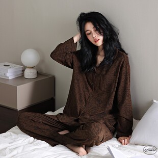 日本GP抗菌睡衣女秋季新款莫代尔超柔软长袖带胸垫开衫豹纹家居服