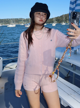 TZCO 24冬「pink绞花」康赛妮30%山羊绒软糯温柔粉色针织开衫短裤