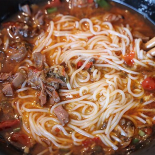 鹅滋道鹅杂米线3/5袋麻辣鲜香料足爽口酸辣粉方便速食宵夜带料包