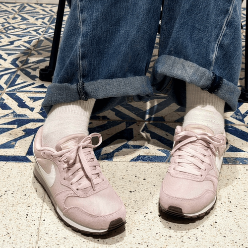 耐克（NIKE）女鞋MD RUNNER 2 潮流休闲简约百搭休闲鞋IR1378-100