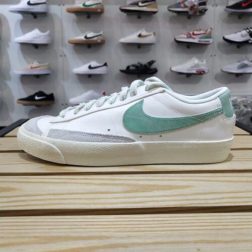 新款Nike耐克男鞋夏季blazer开拓者低帮板鞋休闲运动鞋DO9799