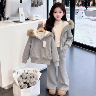 女童冬装一体绒加厚连帽外套长裤两件套2025新款中大童韩版套装潮