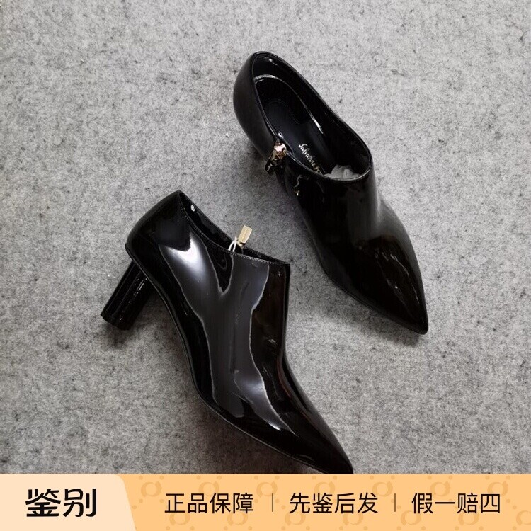 德国调货新品FERRAGAMO黑菲拉格慕复古黑色短筒踝靴中跟尖头短靴