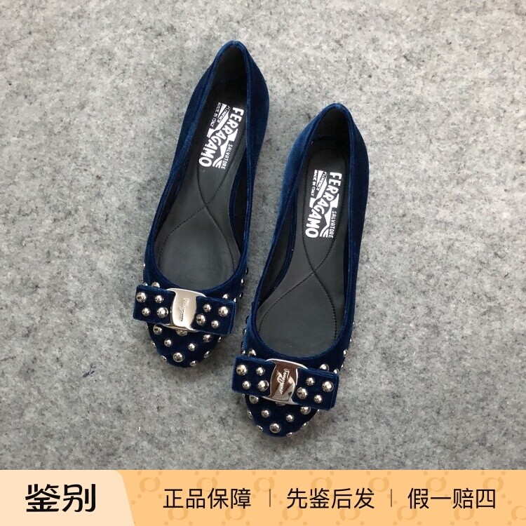 意大利天鹅绒铆钉蝴蝶结平底鞋
