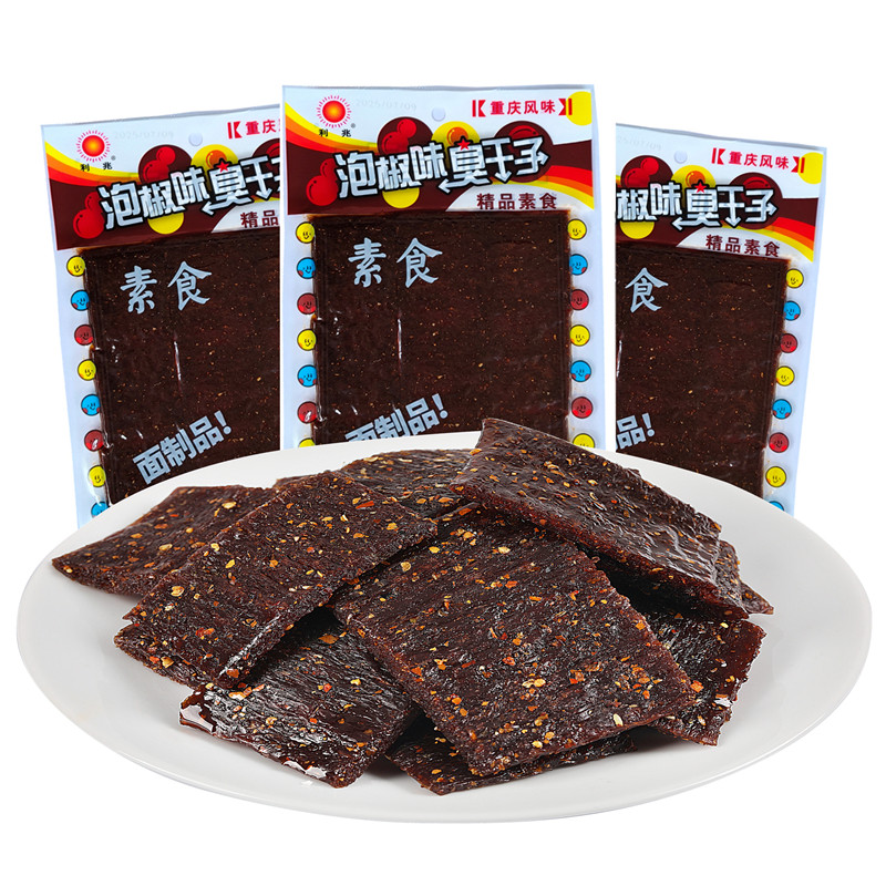 怀旧利兆泡椒臭干子牛板筋麻辣味儿时辣条休闲小零食铺整箱小吃