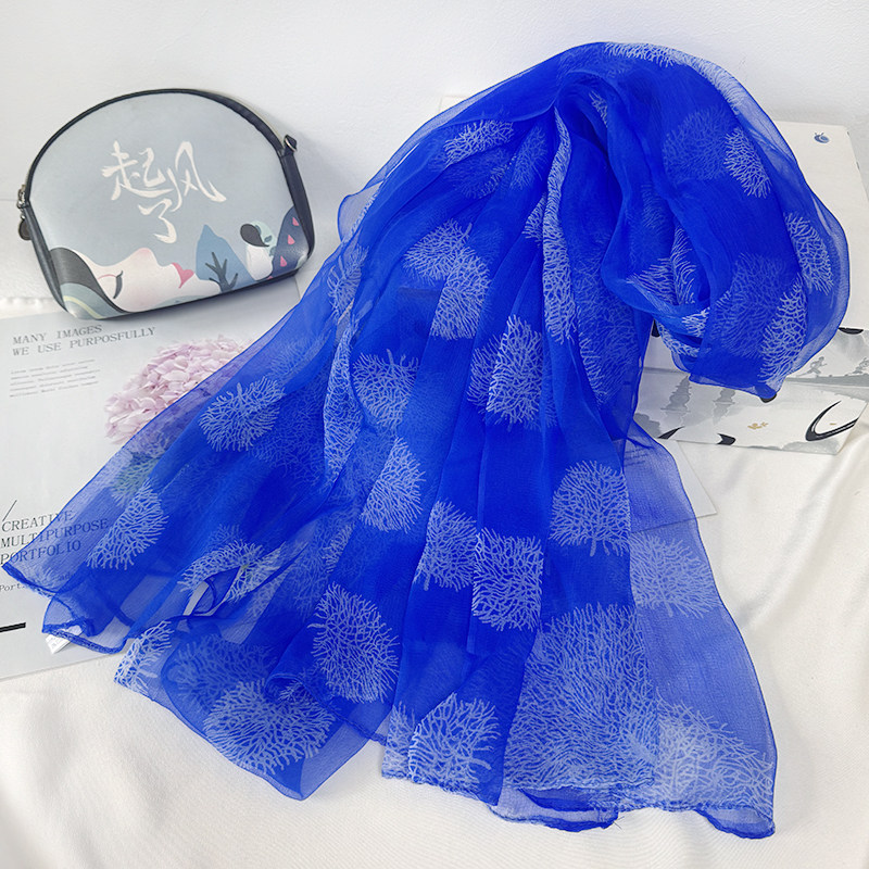宝蓝色真丝桑蚕丝印花长丝巾春秋护颈防晒披肩长条围巾柔软纱巾女
