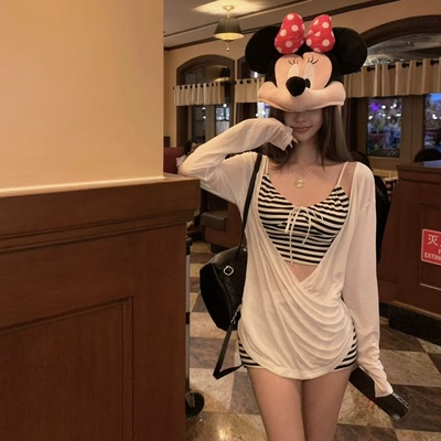 新款纯欲分体条纹三件套