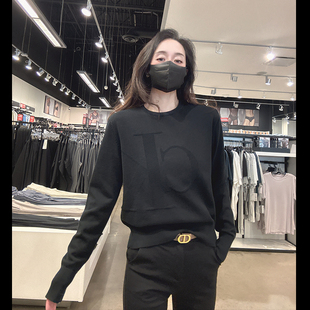 圆领套头毛衣针织衫 Calvin 舒适时尚 CK女士新款 CW242 Klein