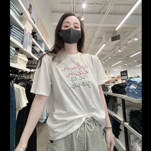 CalvinKlein女士圆领短袖T恤