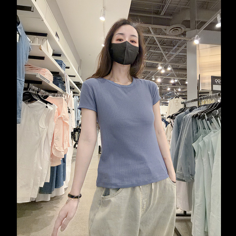 CK Calvin Klein女士小花边圆领纯棉舒适修身打底短袖T恤CW727