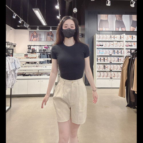 CalvinKleinCK夏季女士休闲短裤