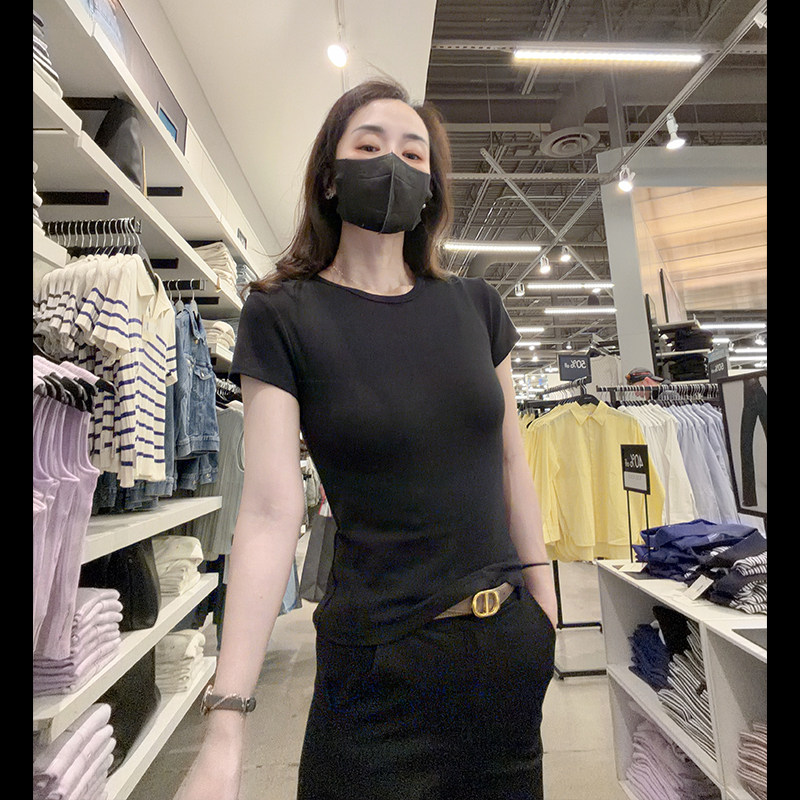 CalvinKlein女士圆领短袖T恤图片
