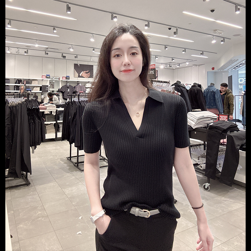 Calvin Klein CK女士春夏舒适修身小开领短袖针织polo衫上衣CW34