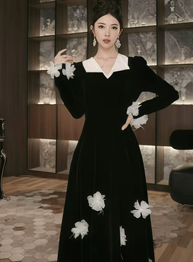15613 千金小香风黑色丝绒连衣裙女立体花朵气质长裙