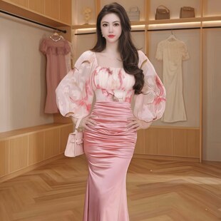 连衣裙 复古浪漫印花撞色方领包臀鱼尾裙女气质收腰修身 48100 法式