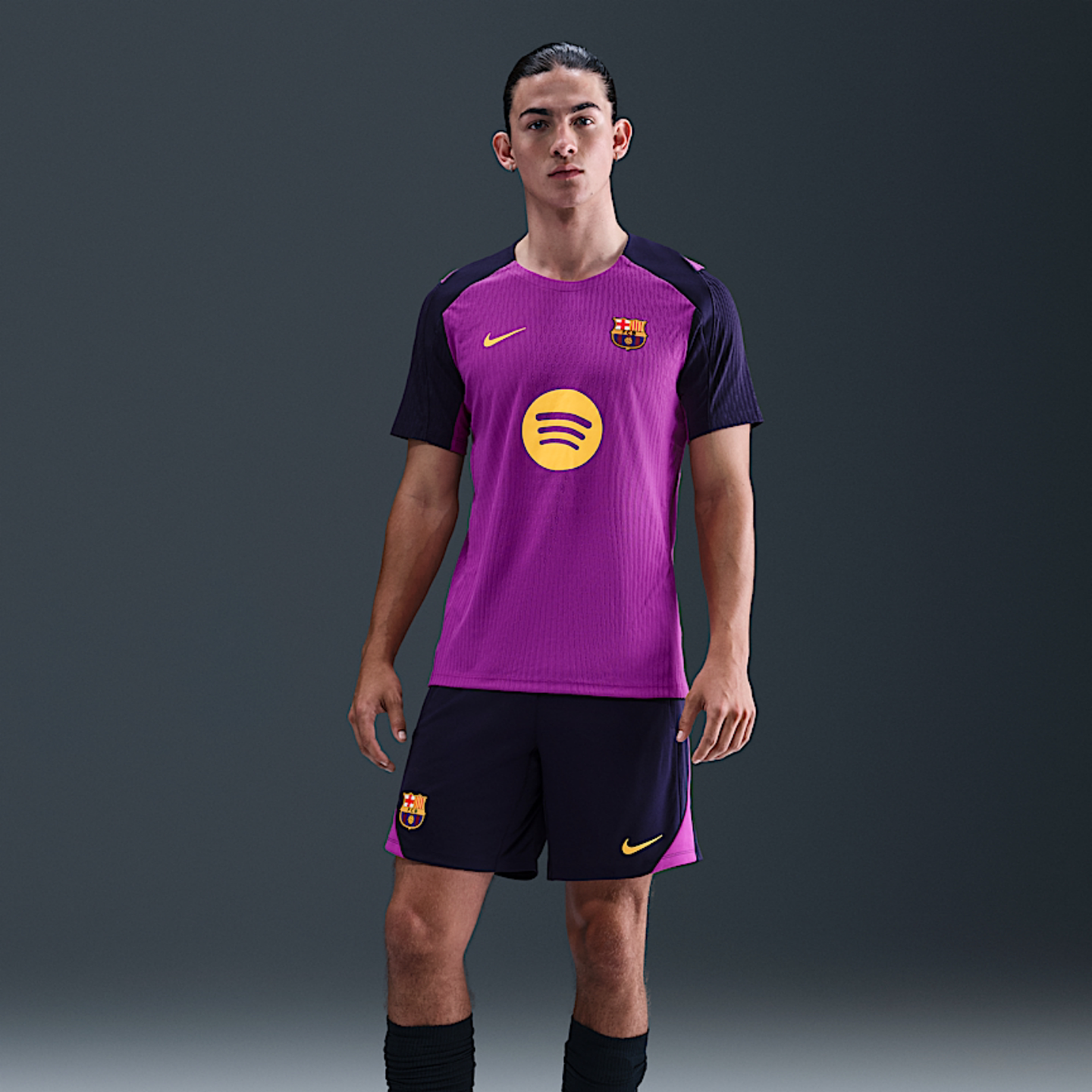 Nike耐克2025新款巴塞罗那足球俱乐部短袖足球球衣训练服HJ6570