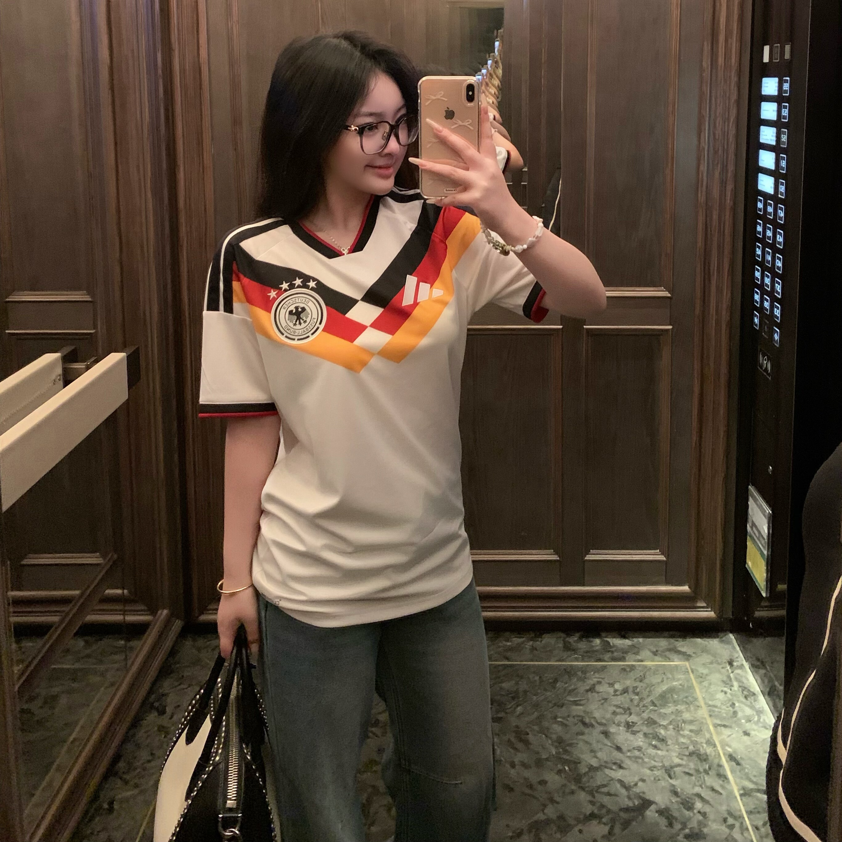 2026年德国国家队主场球迷足球服