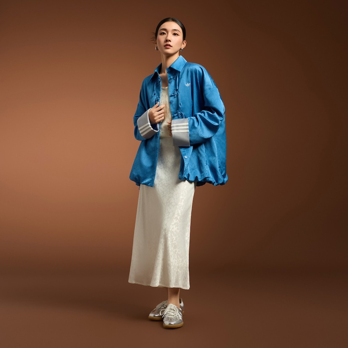Adidas阿迪达斯休闲新中式提花经典运动宽松衬衫印花外套KW1996 - 实物图