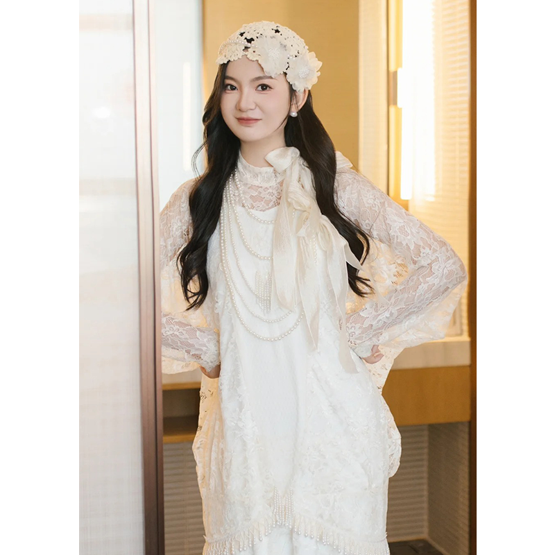 法式复古盖茨比轻婚纱白色蕾丝长袖晨袍女氛围感长裙超仙温柔礼服