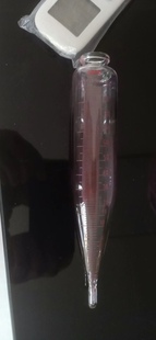 直型直形石油尖底离心管玻璃管100ml尖底刻度0.5ml分度0.05和0.1
