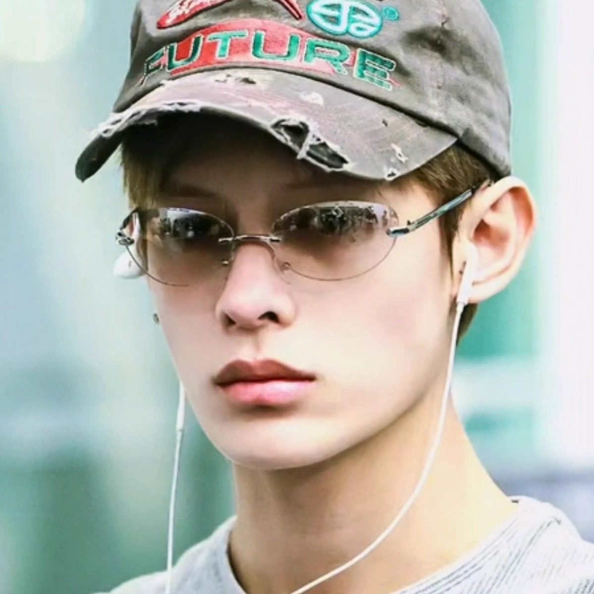 赵雨凡同款银色无框眼镜机场秀猫眼潮男痞帅拽酷渐变银太阳镜y2k,ZIPPO/瑞士军刀/眼镜,太阳眼镜,淘宝优惠券,粉丝福利购,淘宝优惠卷