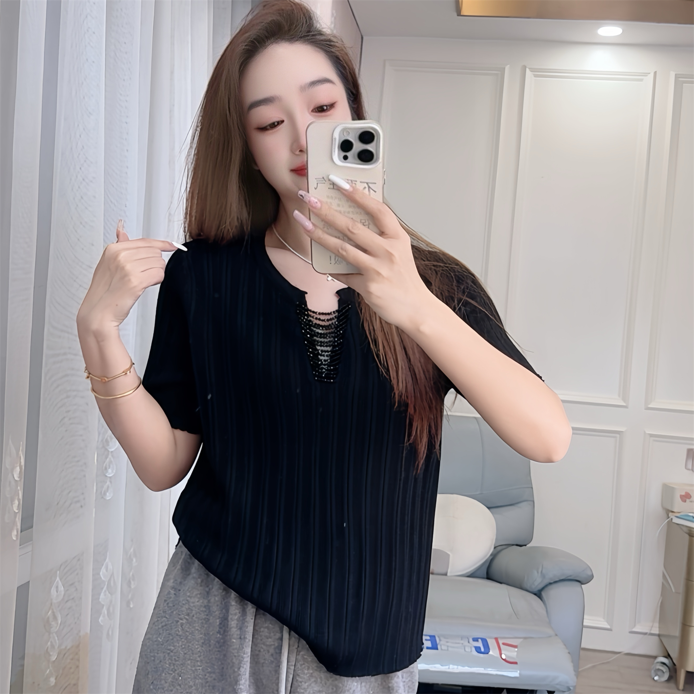 2539夏季女装针织衫重工串珠V领韩版设计感气质短袖法式宽松套头