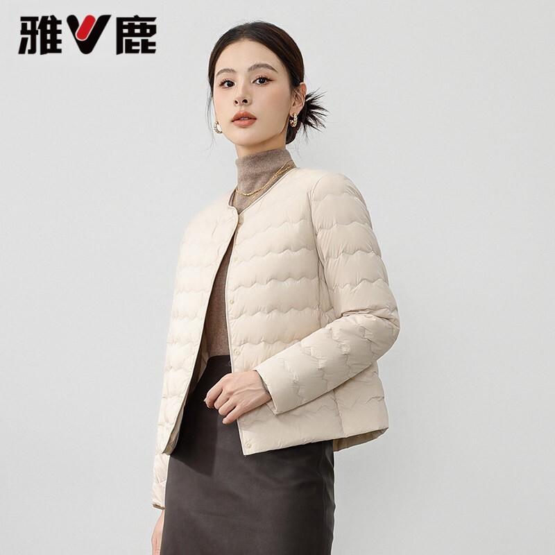 雅鹿正品羽绒内胆秋冬新款时尚纯色短款反季清仓轻薄内搭羽绒服女