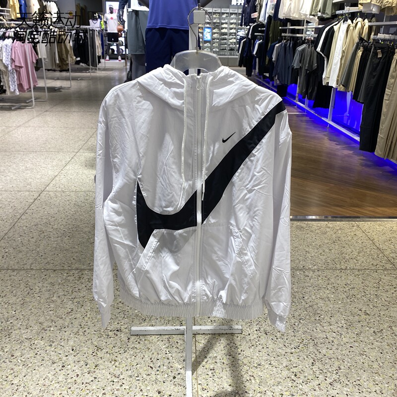 Nike/耐克女休闲连帽透气外套