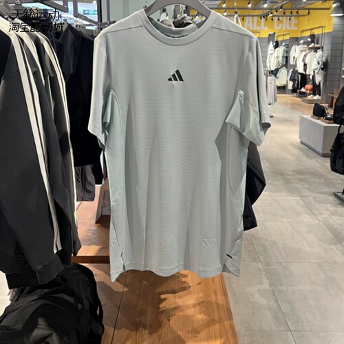 Adidas阿迪达斯男圆领短袖T恤