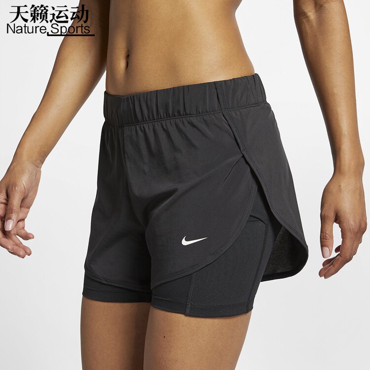 耐克女休闲服健身透气短裤