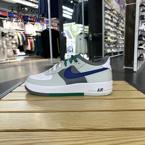 Nike/耐克女低帮休闲板鞋