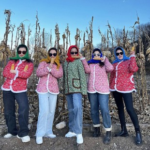 年会搞笑服装姐妹聚会大花棉袄网红加绒棉衣闺蜜装姐妹套装伴娘服