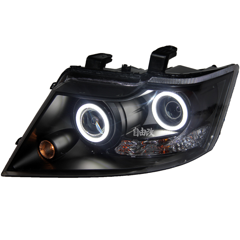 夜间行车更安全天使眼大灯东风