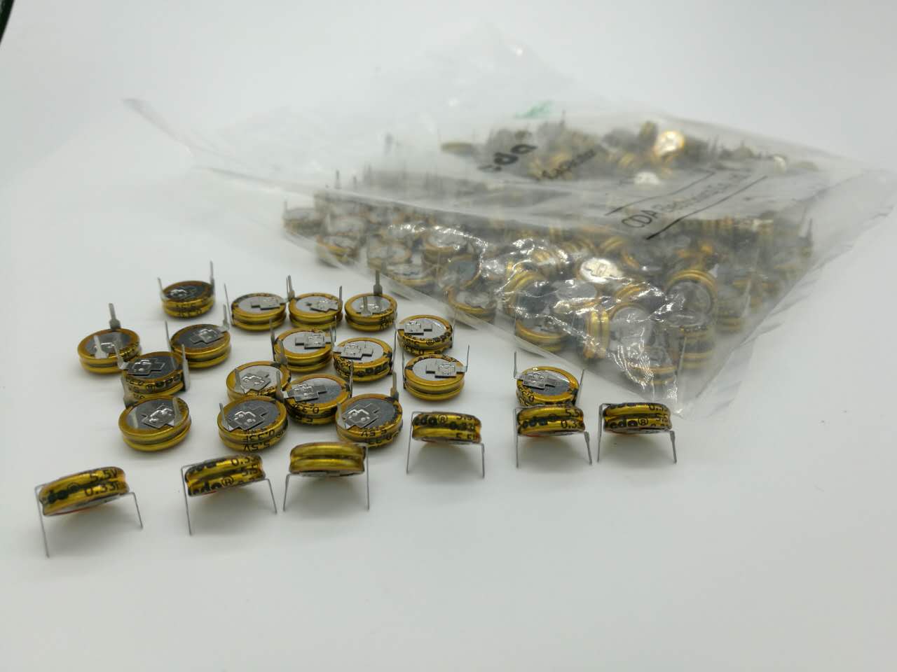 可代替日本松下,ELNA,KORCHIP,PowerStor、等,全新原装,正品,新年份,可长期供应!量大价格优!保质量2年以上正常使用,质量保证以及品质售后服务!,专业代理,批发!