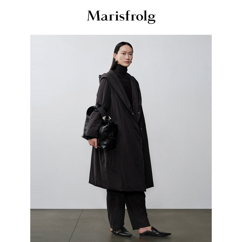 【轻羽系列】玛丝菲尔时尚保暖黑色长款连帽白鹅绒羽绒服女