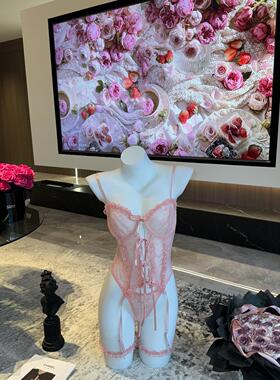 MrsPanda·月下肉桂肉粉色蕾丝花边连体性感内衣套装纯欲法式蝴蝶