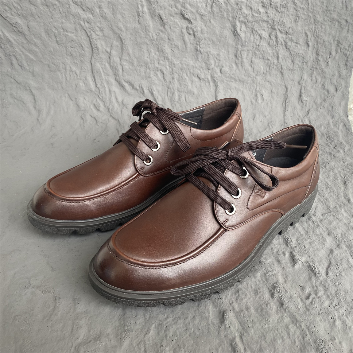 美洲象英伦风商务正装皮鞋