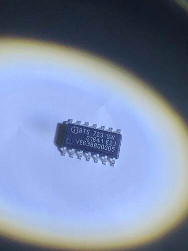 全新原装进口 BTS723GW BTS723 电桥驱动器内部开关 贴片SOP14