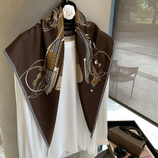 三角巾女士四季通用百搭美拉德色老钱风马车图案披肩围巾领巾腰封