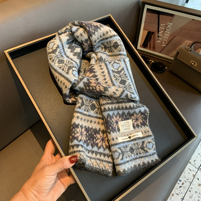 2025冬季新款韩版费尔岛风针织围巾女复古提花高级感百搭保暖围脖