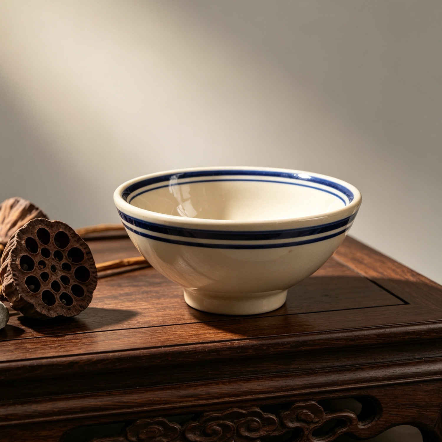老式土碗双线浅碗商用蘸料碗油碟火锅小料碗蓝边碗粗陶蒸碗扣肉碗