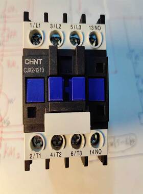 正泰黑色交流接触器220v单相型号CJX2-1210三相线圈380vA控制器箱