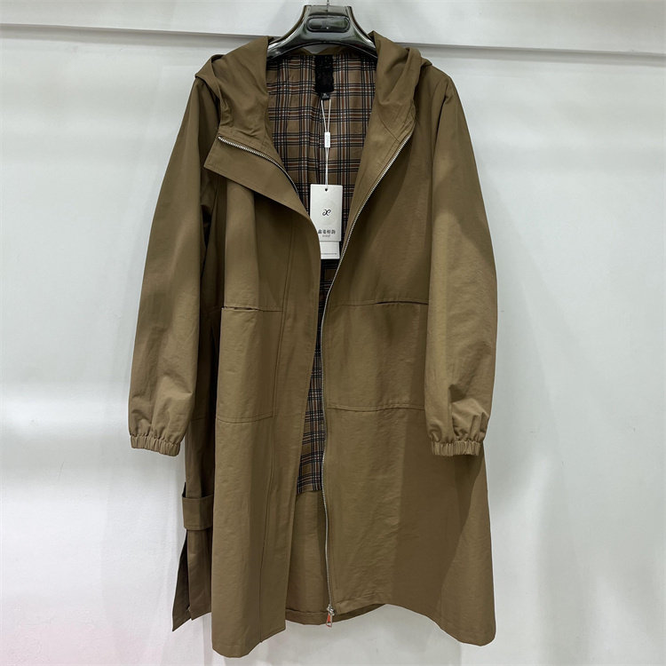 806专柜正品2023新款春季女装时尚连帽中长过膝妈妈装打底风衣06