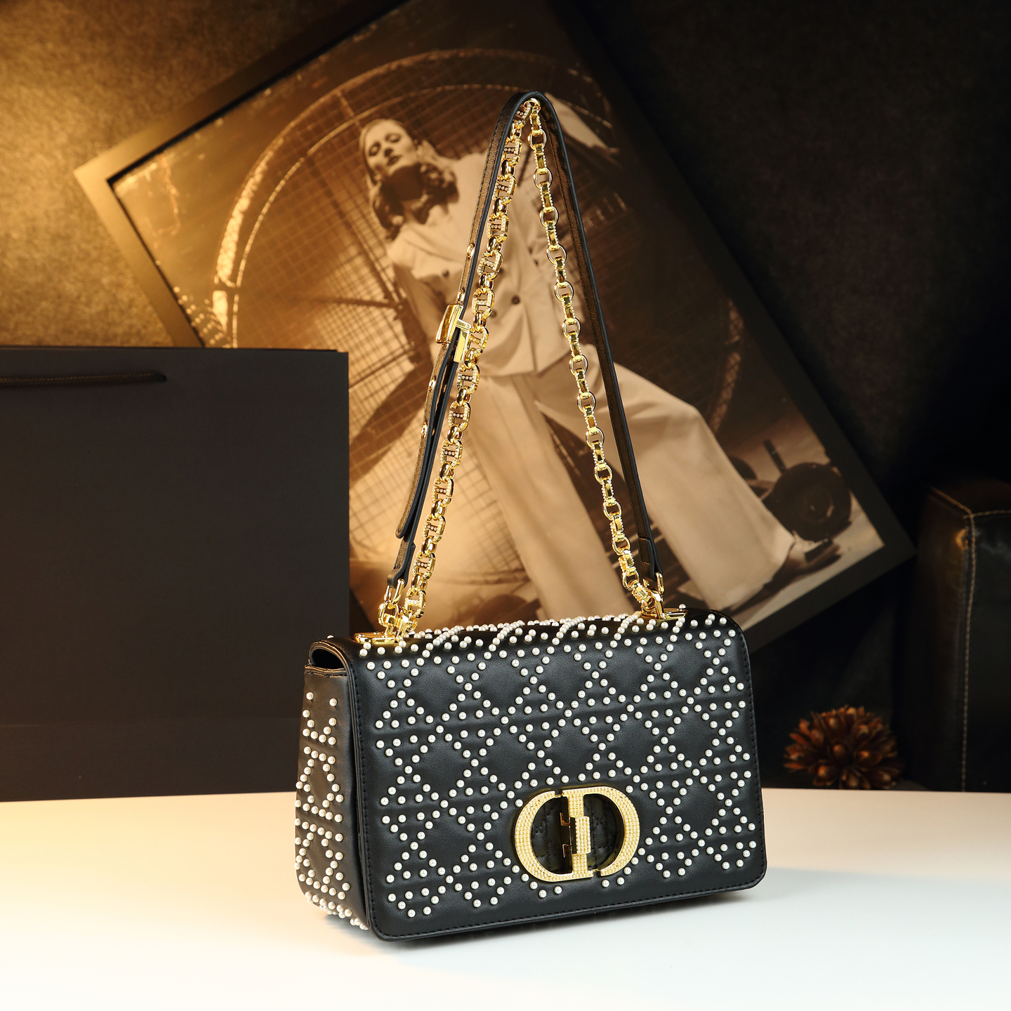 大容量链条小方包2025新款气质轻奢百搭腋下包大气上班单肩斜挎包