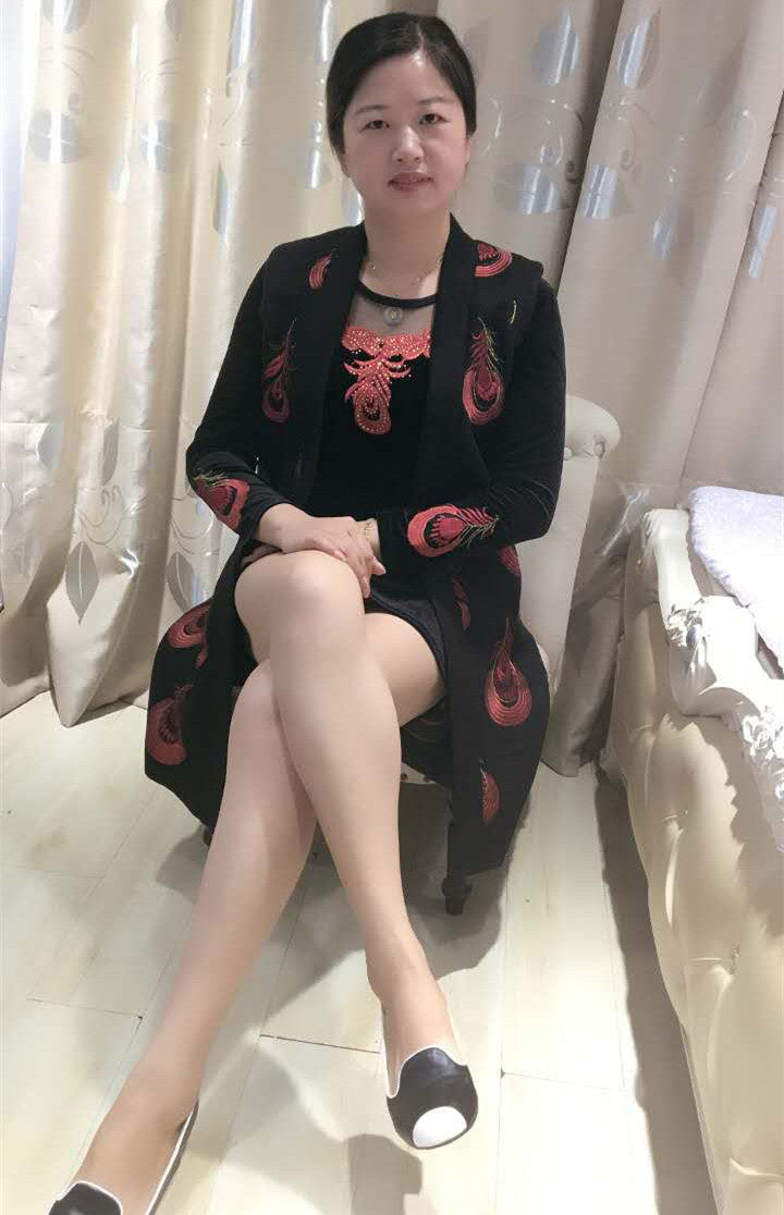 红姐妈妈买家中老年真人秀拍摄