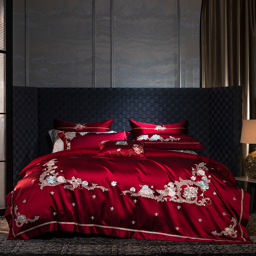 欧式高端婚庆四件套真丝棉高端刺绣被套红色结婚喜被陪嫁床上用品