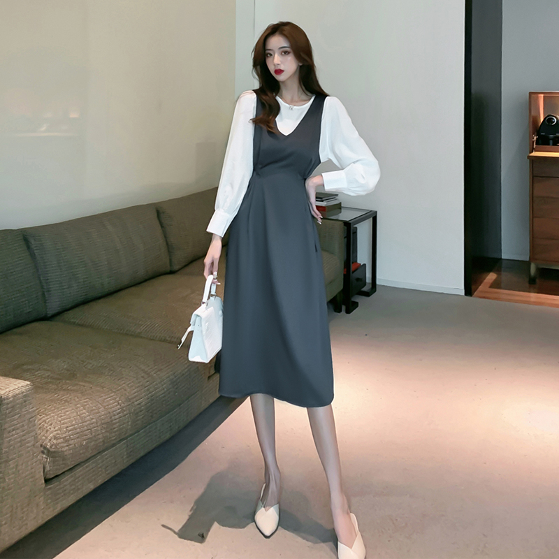 Autumn / winter 2020 new women light mature Wind Suit women long sleeve top medium length waist belt Dress 2 pieces