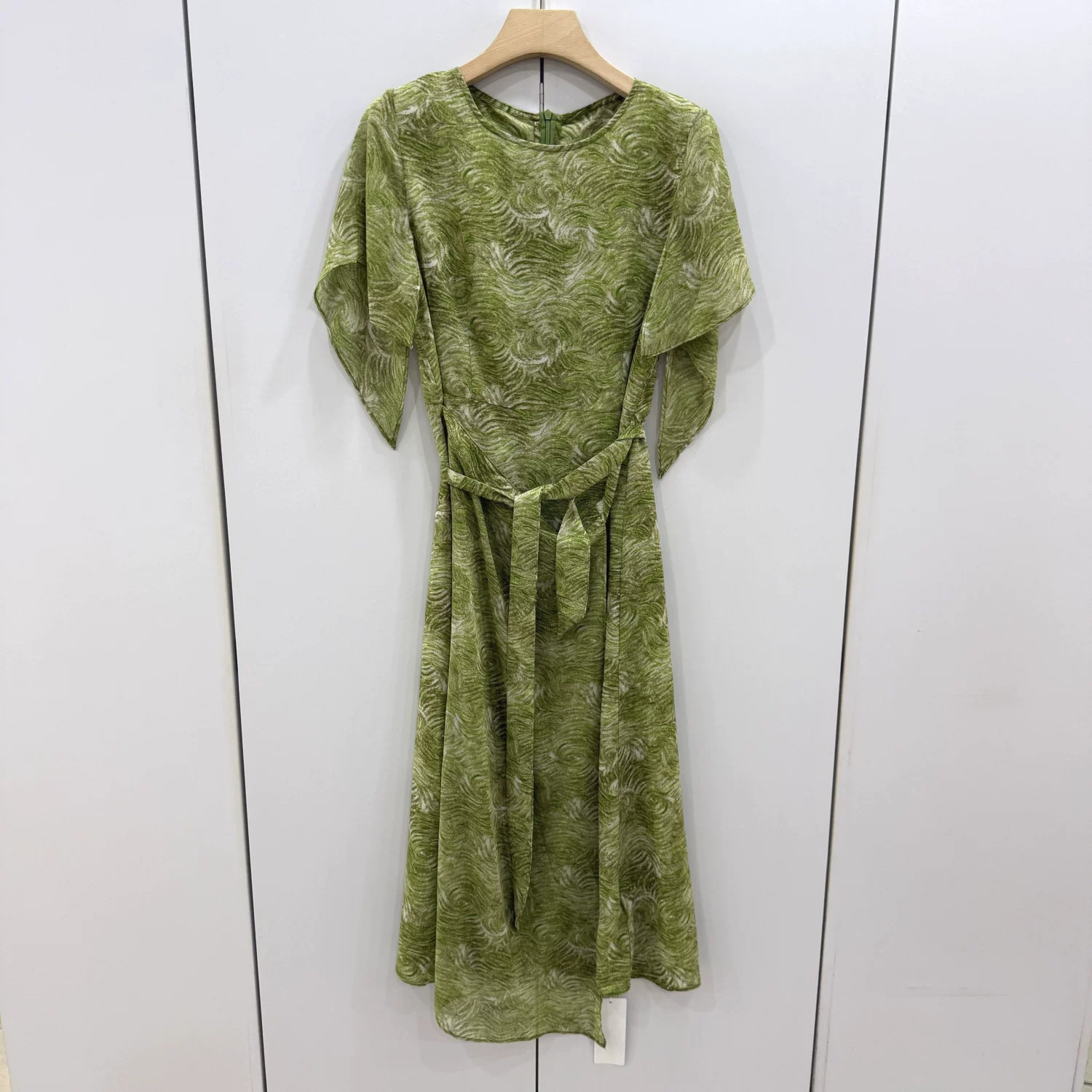 艾妮莉261720  欧洲站26夏新款气质时尚百搭系带荷叶边圆领连衣裙