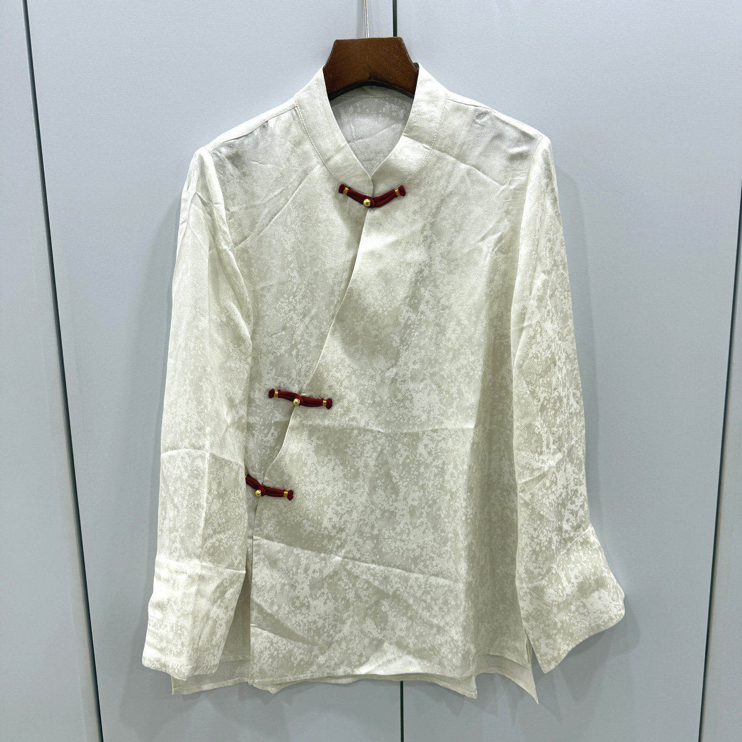 JD757欧洲站26春时尚立领不规则斜门襟撞色盘扣国风减龄衬衫上衣,女装/女士精品,上衣,淘宝优惠券,粉丝福利购,淘宝优惠卷